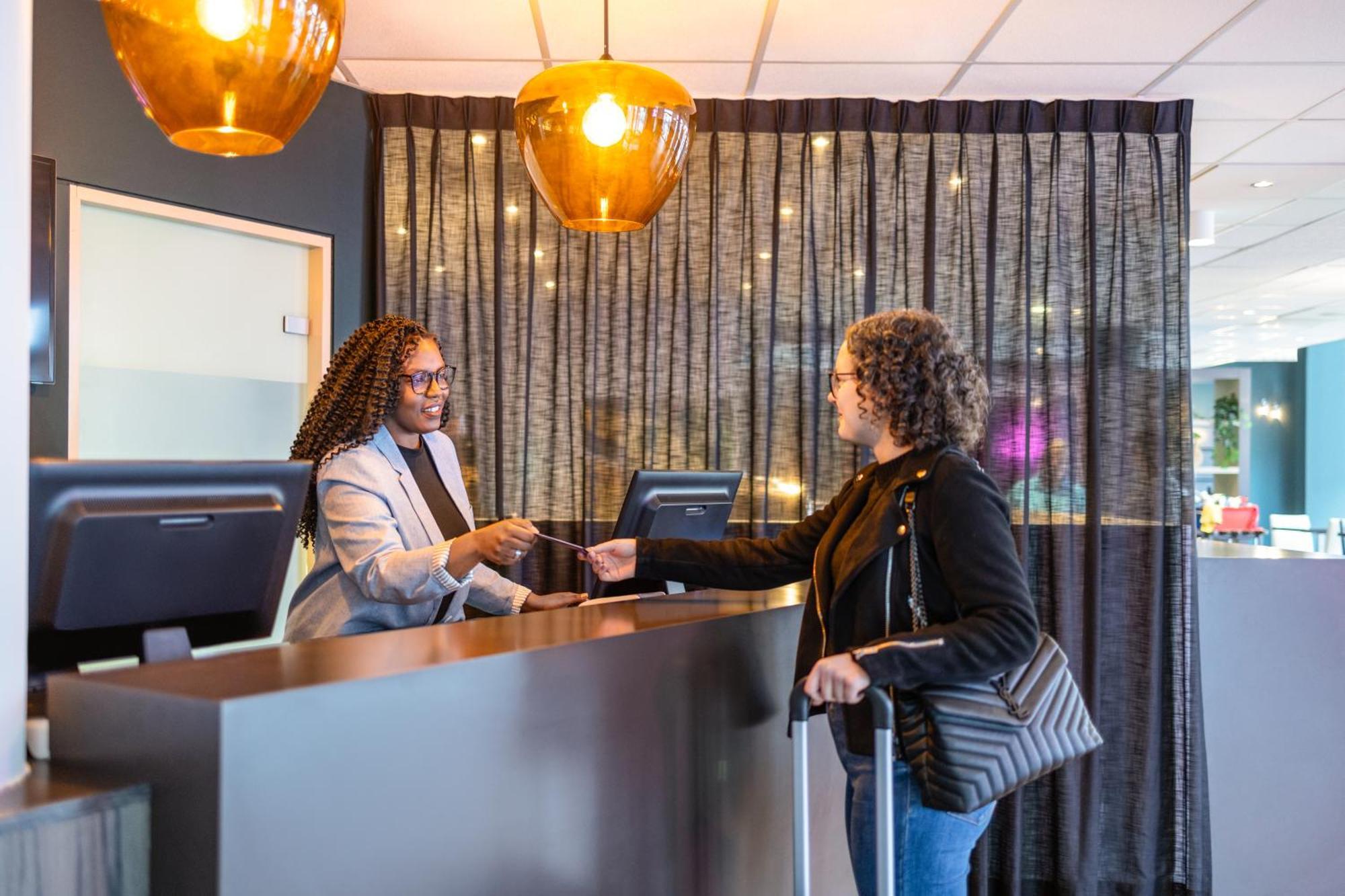 Ibis Styles Hotel Brussels Centre Stephanie Saint-Gilles Eksteriør billede