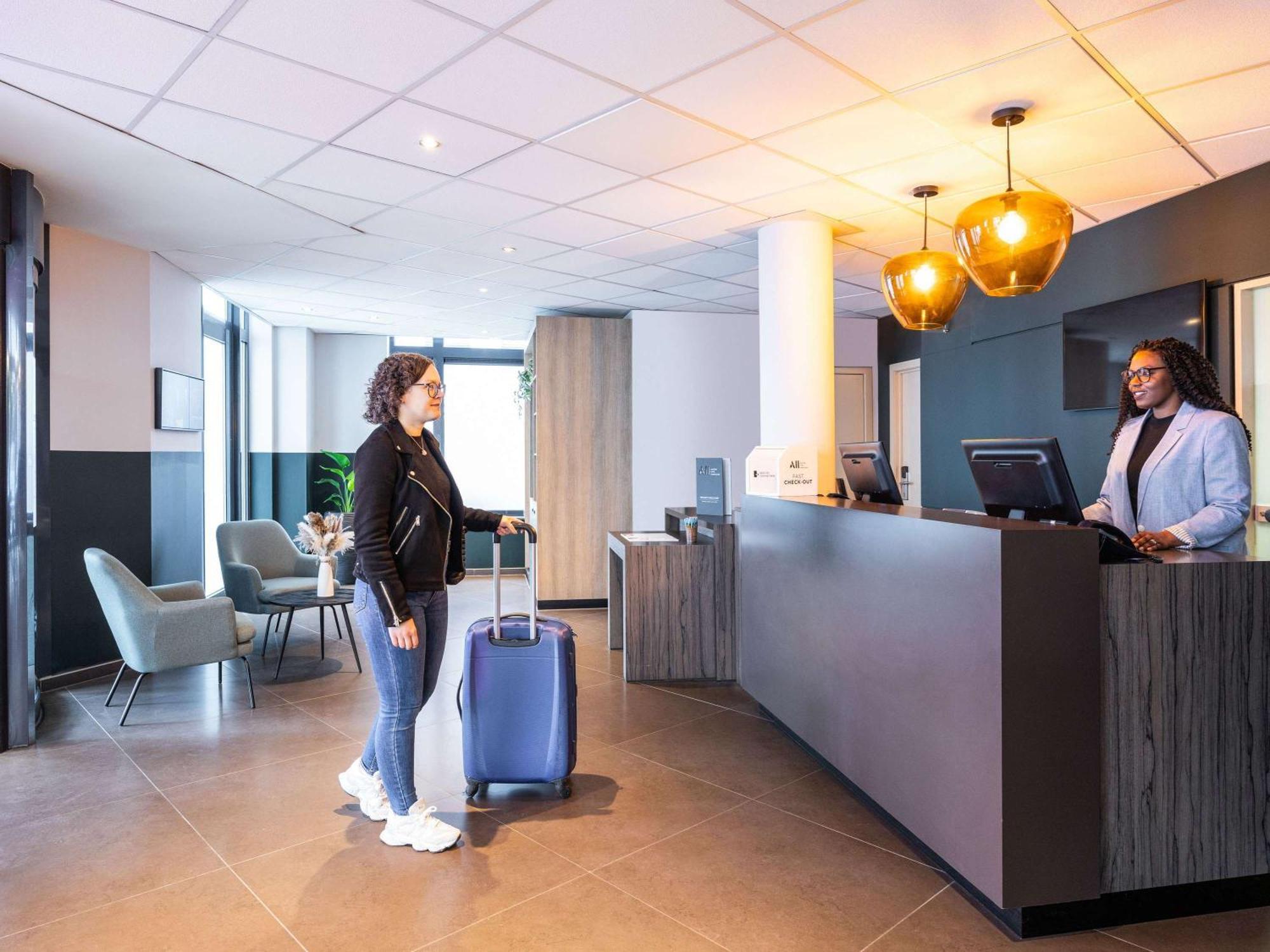 Ibis Styles Hotel Brussels Centre Stephanie Saint-Gilles Eksteriør billede